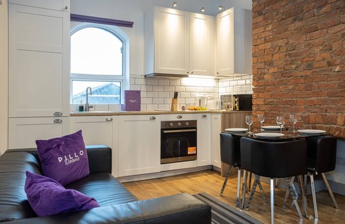 Salford Apartamento | Modern Duplex Close to City Centre Old Trafford