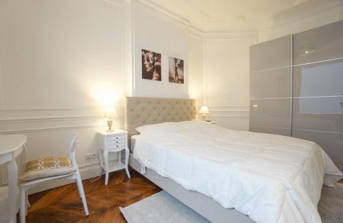 Quartier du Gros-Caillou Apartamento | Modern Duplex Close To The Eiffel Tower