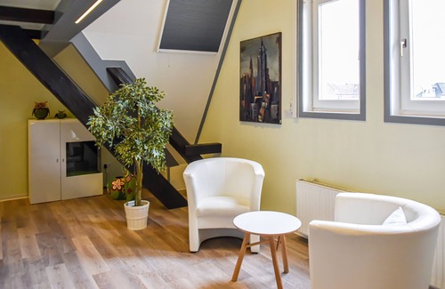 Bahnhofsviertel Apartamento | Loft duplex moderno en el puerto deportivo