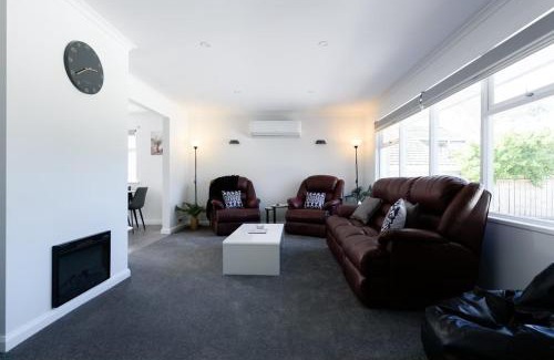 East Devonport Casa | Modern Ease in East Devonport