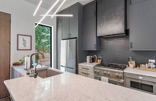 Holly Casa | Modern Eastside Oasis - Prime Location, 2 Bed / 2 Bath, Screened Porch