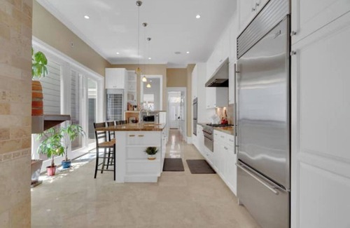 Lower Pacific Heights Casa | Modern Elegance: San Francisco Edition