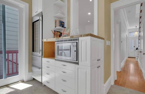 Lower Pacific Heights Casa | Modern Elegance: San Francisco Edition