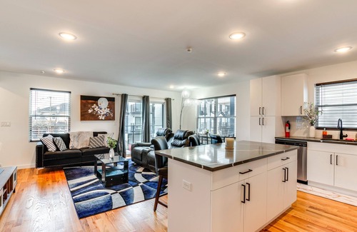 Elizabeth Apartamento | Modern Elizabeth Apartment ~ 1 Mi to Train Station