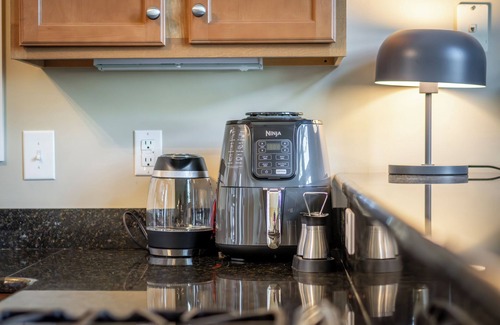 Wintergreen Casa | Elegant- 4 Outdoor Areas, Massage, Hot Tub, Sauna, Fam Friendly, Game Room, View