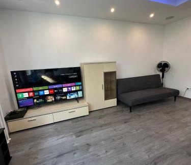 Istvanmezo Apartamento | Modern Escape by Arena