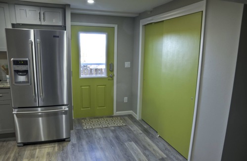 Scenic Heights Apartamento | Apartamento ejecutivo moderno y espacioso