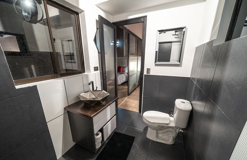 Patio Bonito Apartamento | Modern experience at this beautiful unit.Located in the exclusive Astorga!