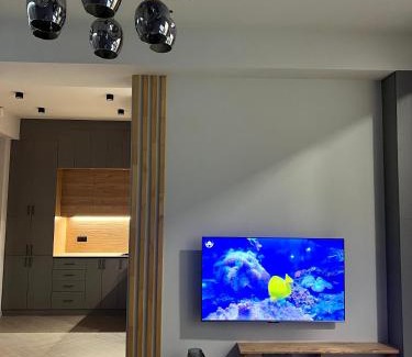 Nor-Nork Apartamento | Modern Family Comfort: Yerevan/Wi-Fi, Balcony, AC