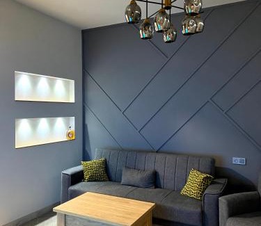 Nor-Nork Apartamento | Modern Family Comfort: Yerevan/Wi-Fi, Balcony, AC