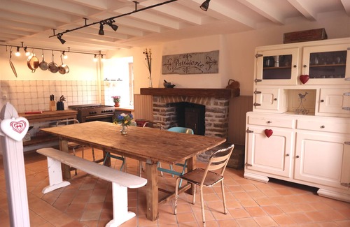 Bernieres-le-Patry Casa | Relajante granja rural moderna y familiar 'La Garenterie'