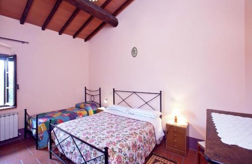 Gallina Apartamento | Modern Farmhouse in Pienza with Pool