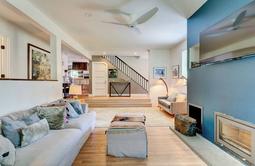 Narrowsburg Casa | Modern Farmhouse, large 50x20 salt water heated pool.