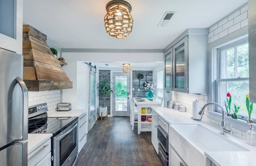 Harrison Casa | Benton House Retreat