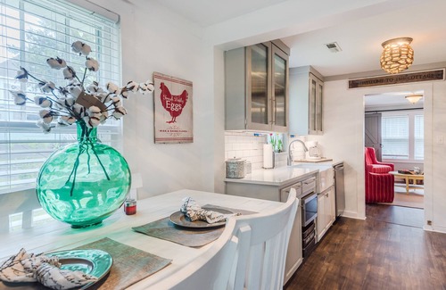 Harrison Casa | Benton House Retreat