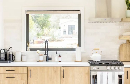 Sonoma Cabaña | Modern Farmhouse on Vineyard w/Deck, Bocce & Wine Country Views