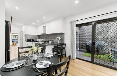 Fawkner Casa | Modern Fawkner Home