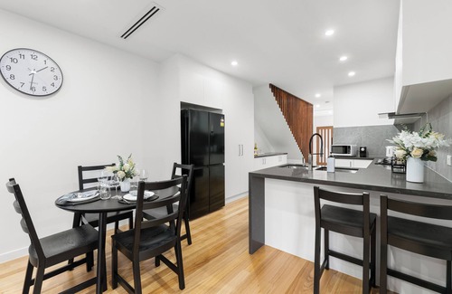 Fawkner Casa | Modern Fawkner Home