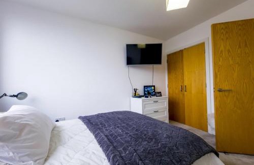 Shadwell Apartamento | Modern Flat w Skyline Views PTK