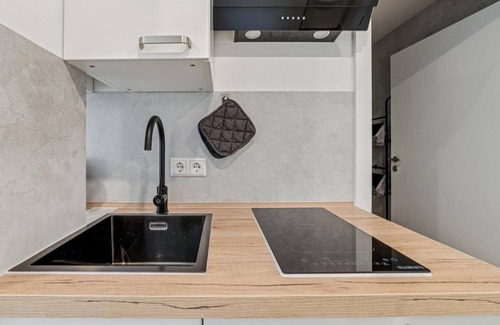 Bietigheim-Bissingen Apartamento | Moderno y recién renovado apartamento con bonito balcón en Bietigheim-Bissingen