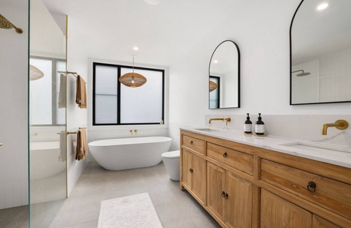 Queenscliff Casa | Modern Freshwater Beach Pad