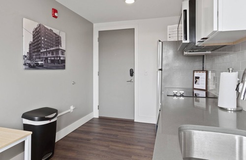 Hanover Place Apartamento | Modern Fully equipped Studio in Historic Midtown