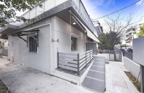 Agia Paraskevi Casa | Modern fully-equipped house, 5 min walk from metro