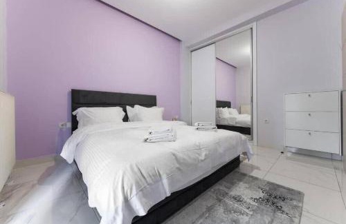 Agia Paraskevi Casa | Modern fully-equipped house, 5 min walk from metro