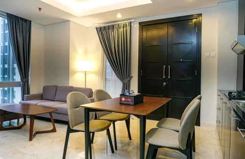 Karet Condominio | Modern Furnished 2BR at The Empyreal Condominium Epicentrum Apartment