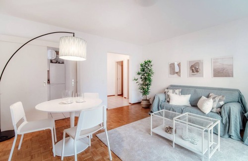 Chiasso Apartamento | Modern furnished two-bedroom apartment in Chiasso (PINK FLAT)