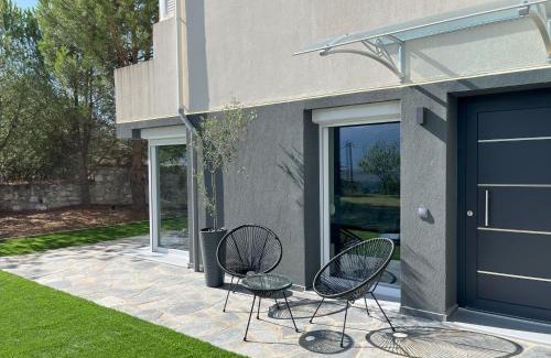 Passarona Apartamento | Modern Garden Apartment - City & Mountain View