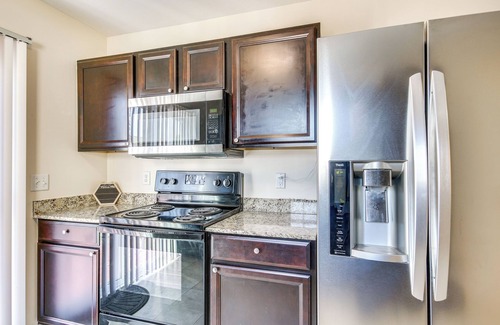 Lake Carolina Casa | Modern Gem: 18 Mi to Downtown Columbia!