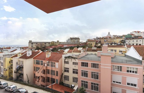 Alfama Apartamento | Modern Graça by Homing