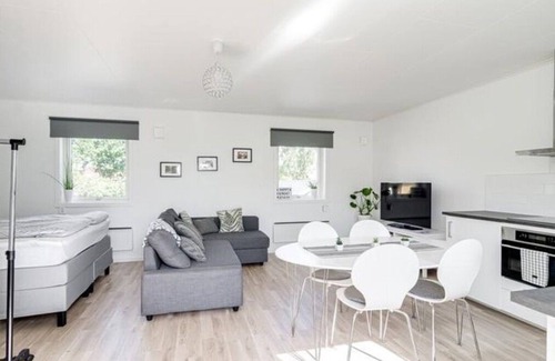 Centrum-Sandbacka Casa | Modern Great Stay Guest House - Studio (two beds)