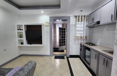 Shabab Hotel | Modern Guest House 1BR