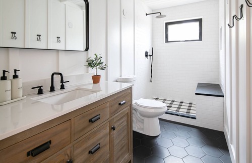 Lompoc Casa | Modern Guest House on 20 acres of Rural Land in wine country
