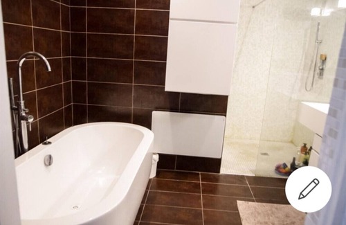 Besancon Apartamento | Moderno apartamento Haussmann Besançon centro 160m2