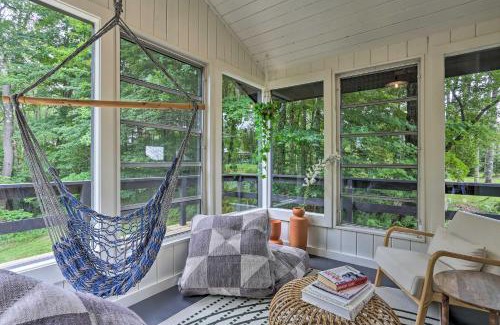 Parksville Casa | Modern Hideaway with Deck and State Forest Access