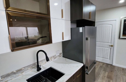 Tulsa Apartamento | Modern High-Rise Apartment - 2