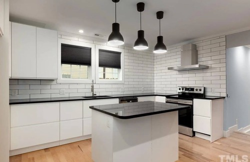 East Durham Casa | Modern Historic Durham Treasure