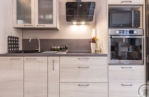 Saint-Vaast-la-Hougue Cabaña | Casa moderna con patio privado, cerca del mar y comercios, ideal para dos parejas