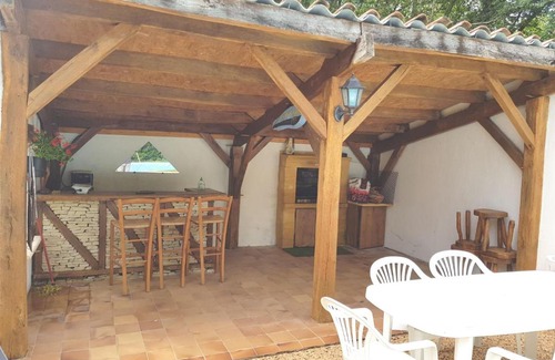 Pays-de-Belves Casa | Modern Holiday Home in Belv s with swimming pool