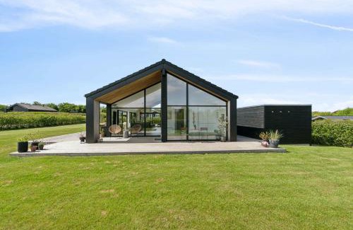 Østerskov Casa | Modern Holiday Home On Beautiful Langeland