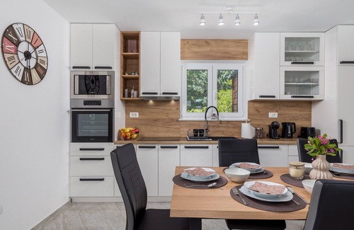 Pinezici Casa | Modern Holiday House Jadranka With Pool, Pinezići, Croatia