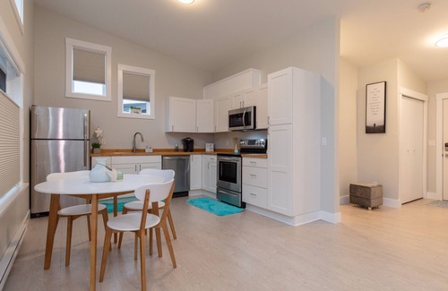 Regional District of Nanaimo Cabaña | Modern Home Close to Beach