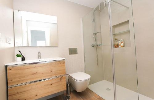 Los Cuarteros Casa | Modern home with private pool & close to the beach