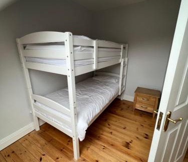 Rosscarbery Casa | Modern Home in the Heart of Rosscarbery Village