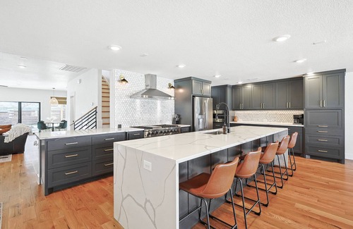 Roanoke Casa | Modern Home in the Heart of Old Town Roanoke with Pool!