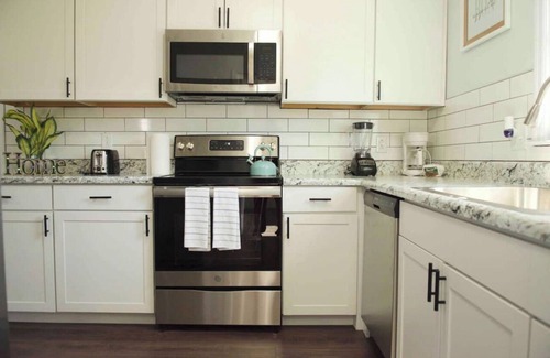 Westover Casa | Modern Home Near Medical Center and Fort Bragg
