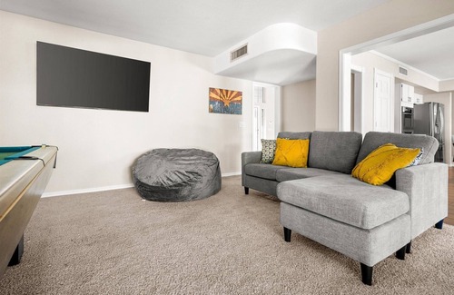 Upland Hills Casa | Modern Home w/ Pool & Spa | Sleeps 10